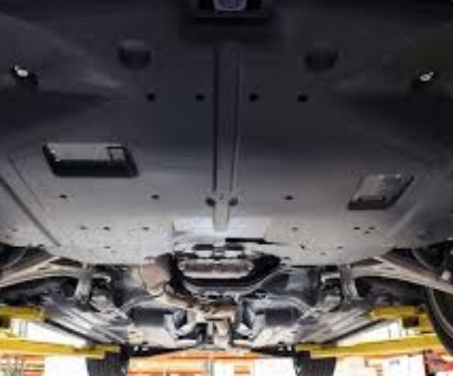 Car shop splash guard